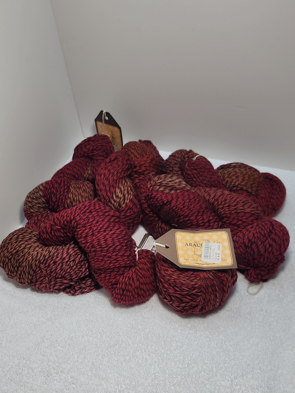 Panguipulli Wool Yarn - NWT - 6 Skeins
